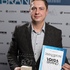 Директор по развитию Руслан Тажетдинов с наградой за лучший маркетинговый проект Volga brand 2023